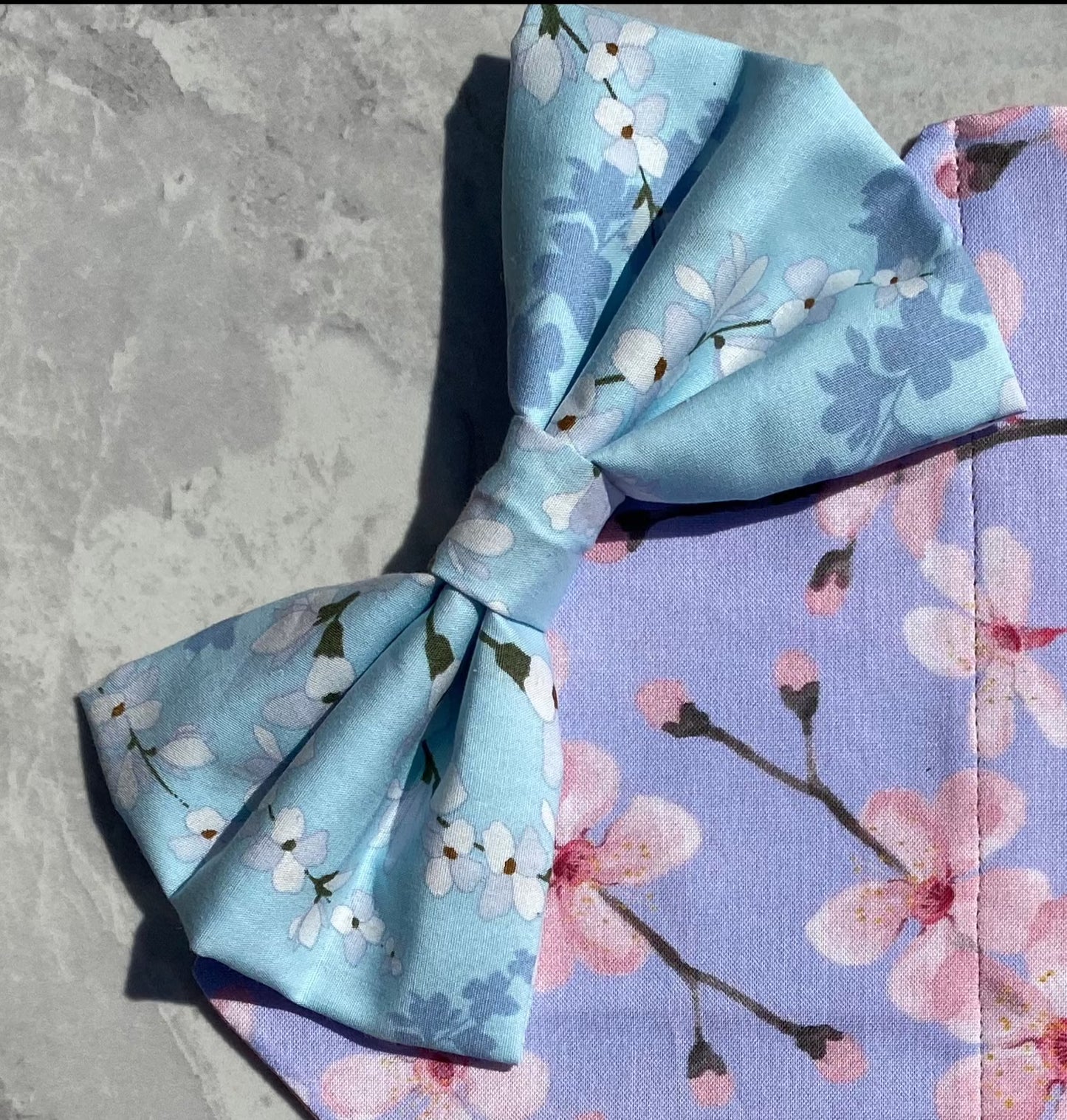 Blue blossom Bow-Tie