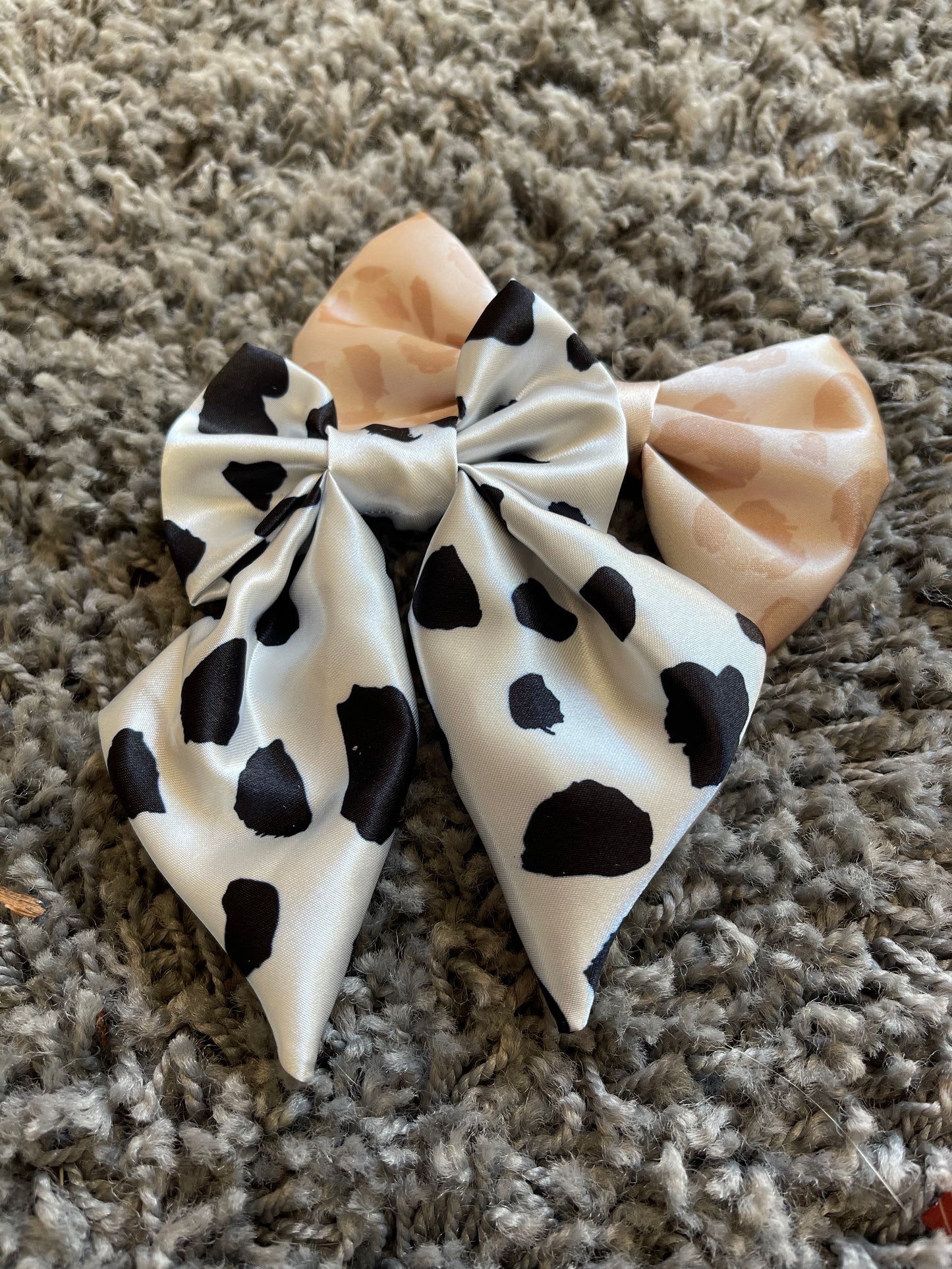 Large Dalmatian SATIN Bow-Tie