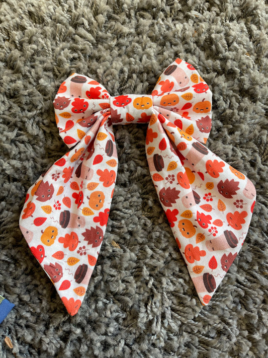 Cute fall faces Bow-Tie