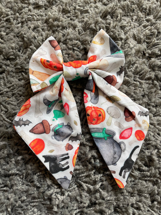 Witches Brew Bow-Tie