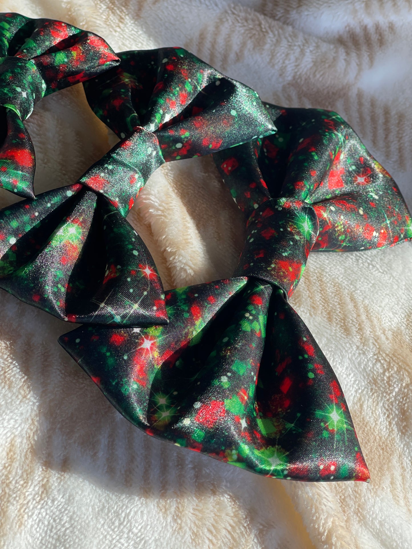 Christmas sparkles SATIN Bow-Tie