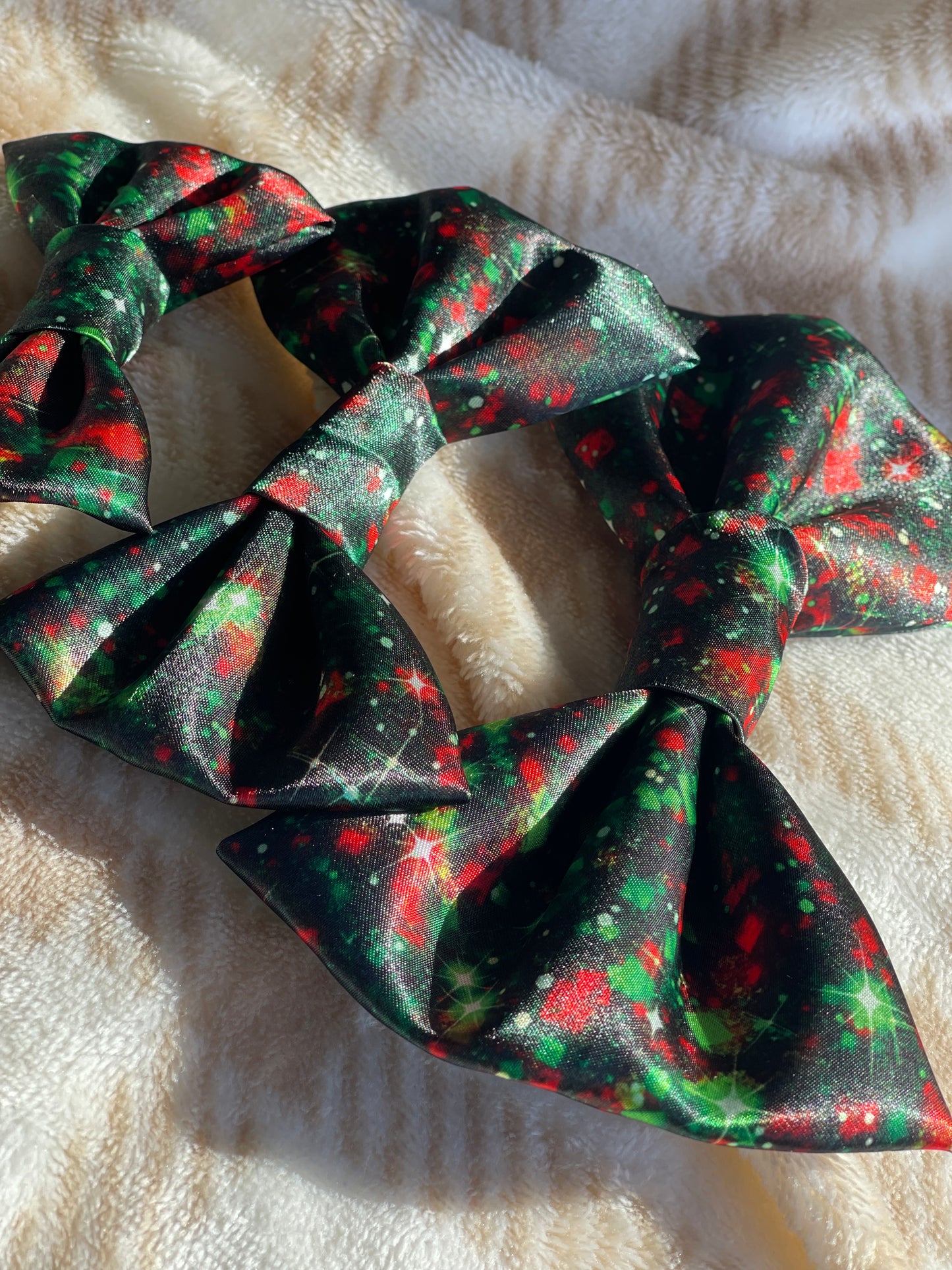 Christmas sparkles SATIN Bow-Tie